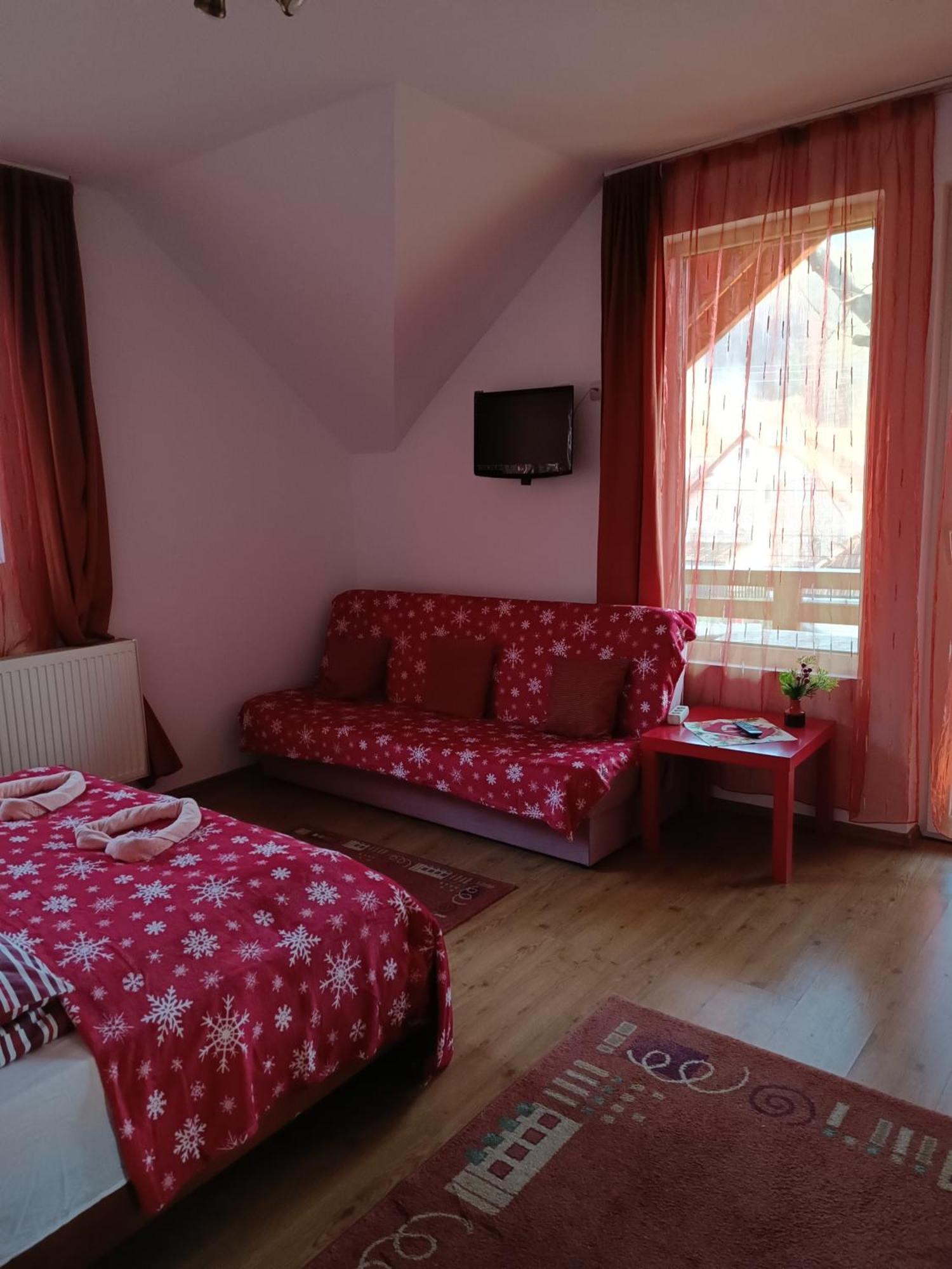 דירות סובאטה Pasager House חדר תמונה