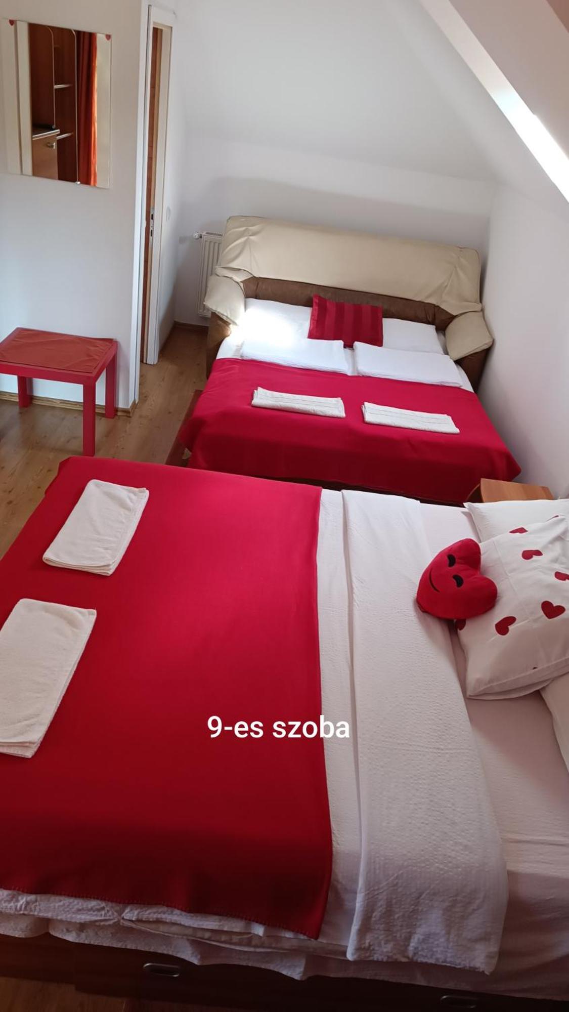 דירות סובאטה Pasager House חדר תמונה
