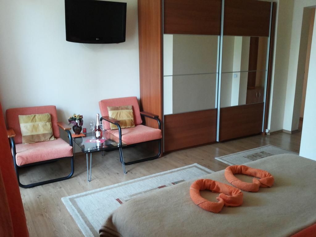 דירות סובאטה Pasager House מראה חיצוני תמונה